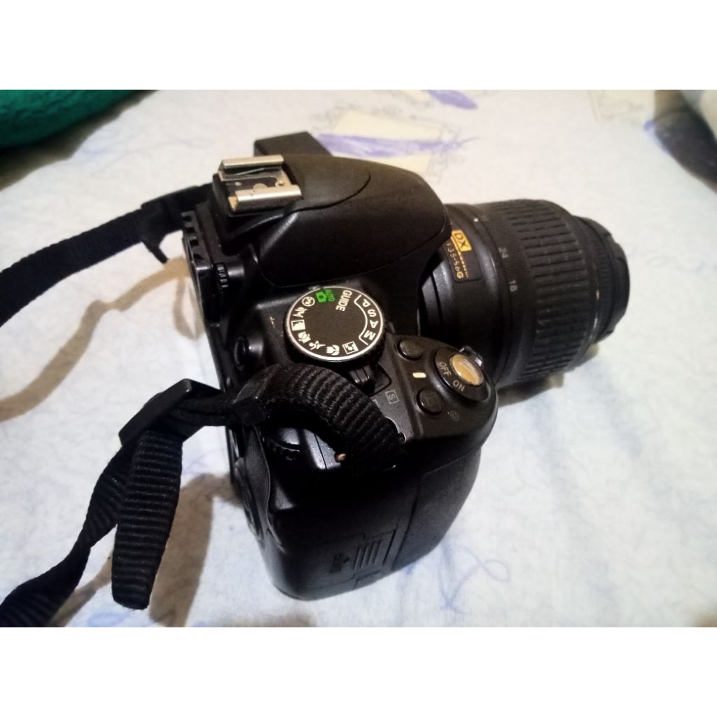 Kamera DSLR Nikon D3100