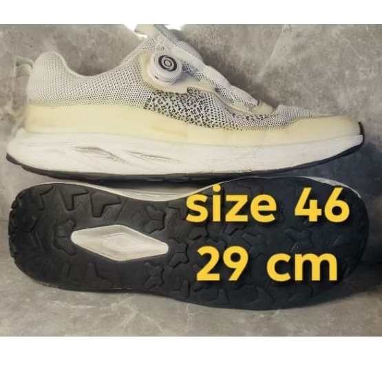 sepatu outdoor size 46, insole 29,5cm