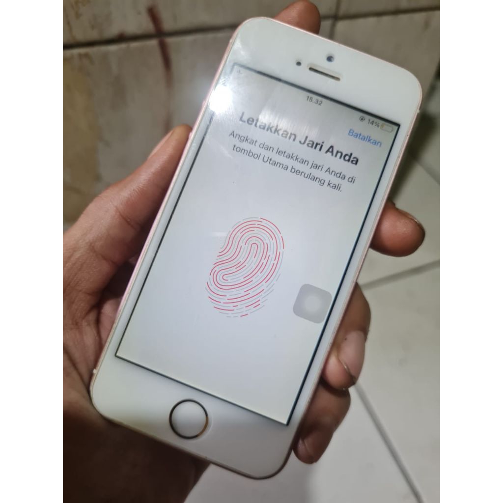 iPhone SE gen 1 32gb bypass cell