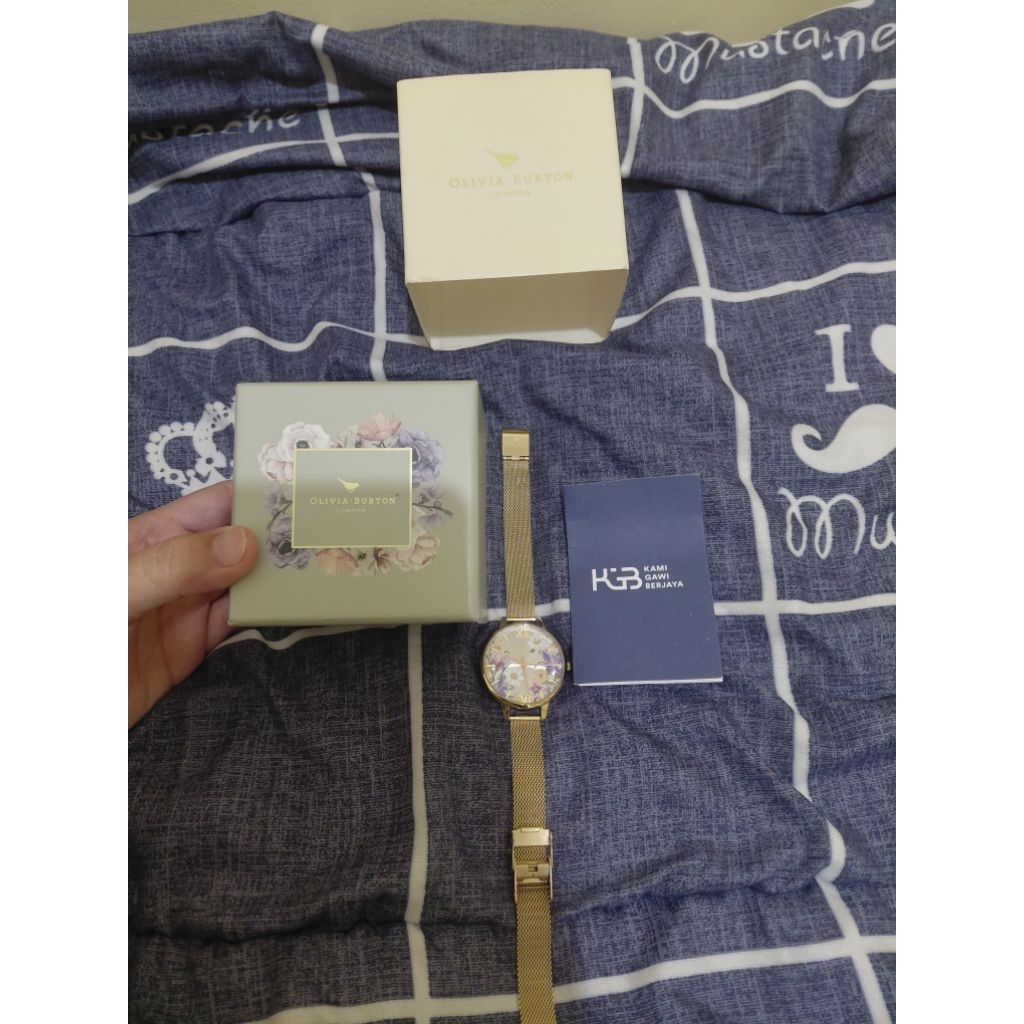 Preloved Olivia Burton