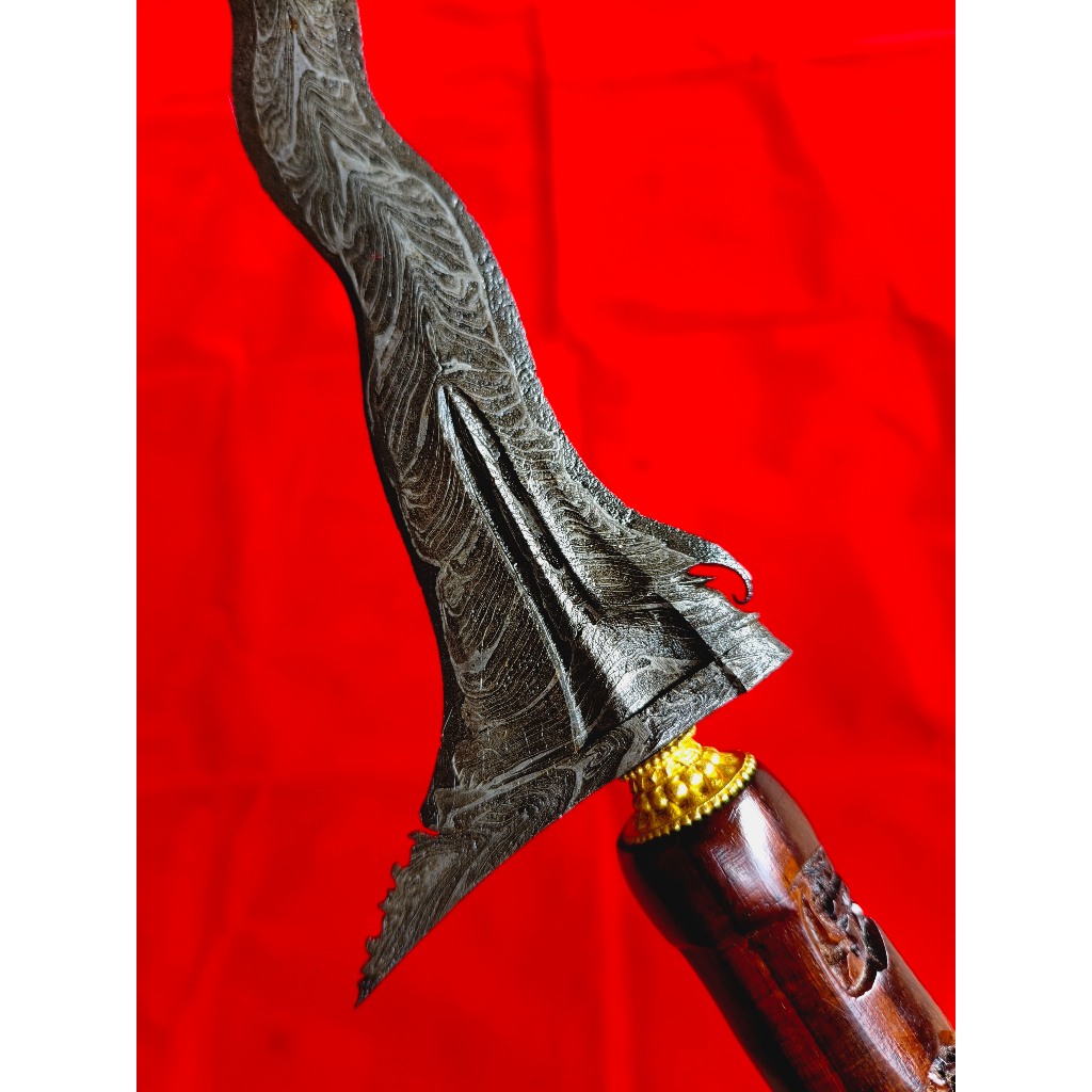 Keris Sepuh Sengkelat Luk 13 Warangka Yogyakarta