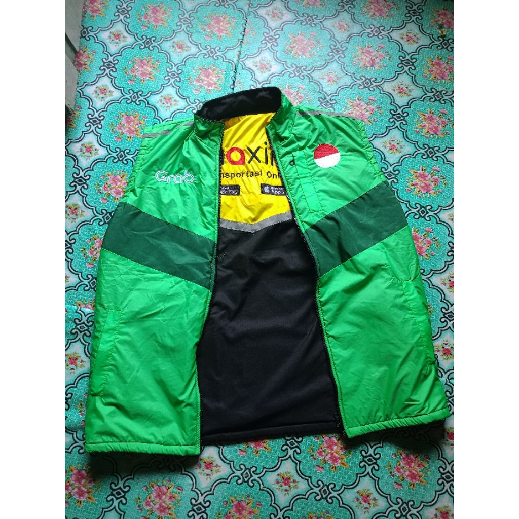 Rompi driver grab & maxim nyaman dipakai dan tebal