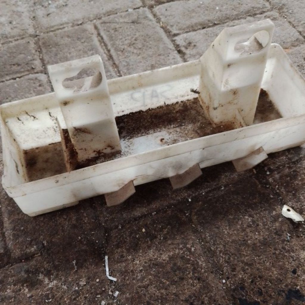 bak penampungan air kulkas