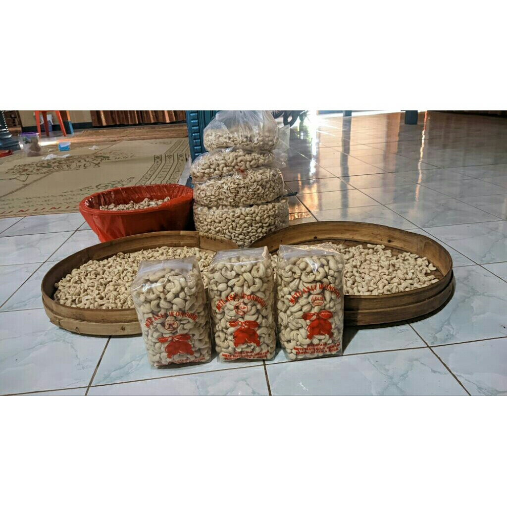 [PAKET USAHA] kacang Mete Super Asli Wonogiri. Besar,Utuh,tidak di lem, tidak apek, gurih, renyah kh