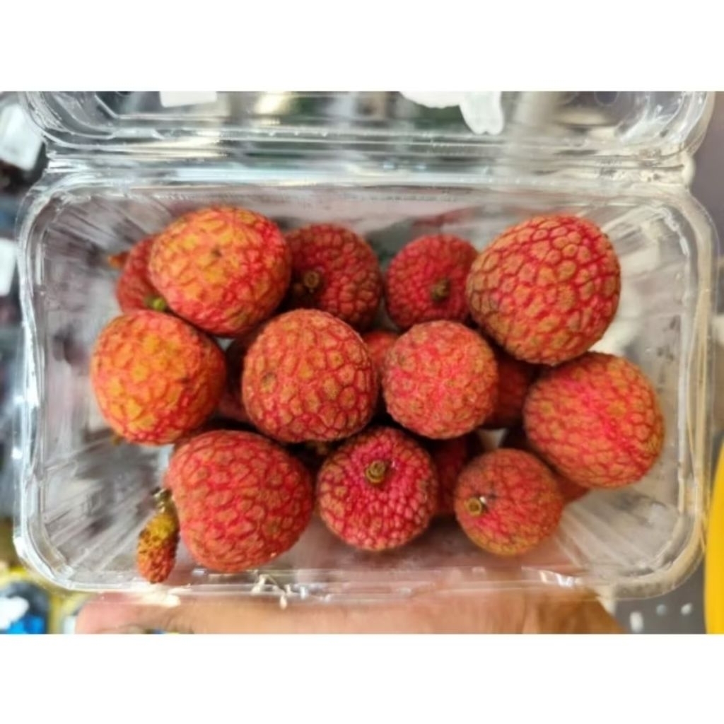 buah leci australia super manis -+ 500 gram