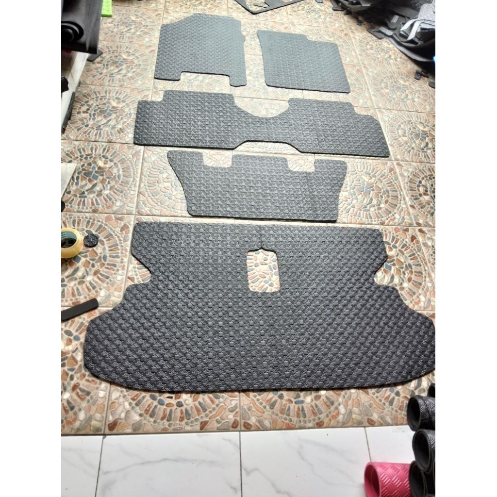 KARPET MOBIL CALYA/KARPET MOBIL SIGRA