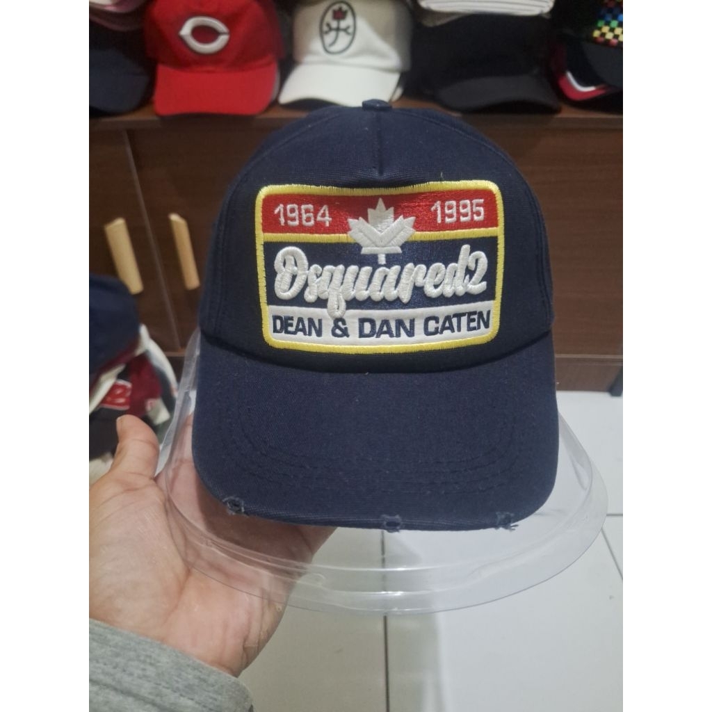 Topi Snapback Vintage by DSQUARED