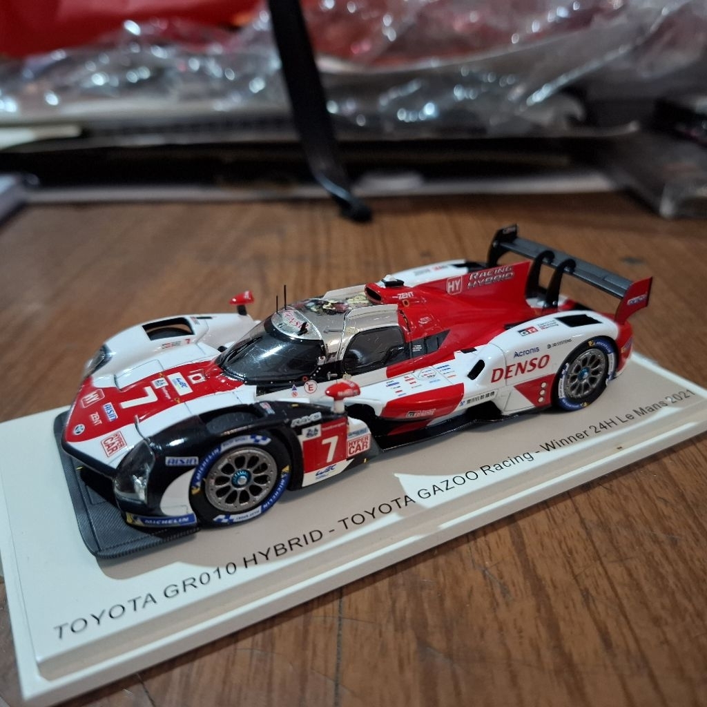 Spark Models Toyota GR010 Hybrid #7 2021 1:43 diecast mobil balap Toyota Gazoo Racing Le Mans