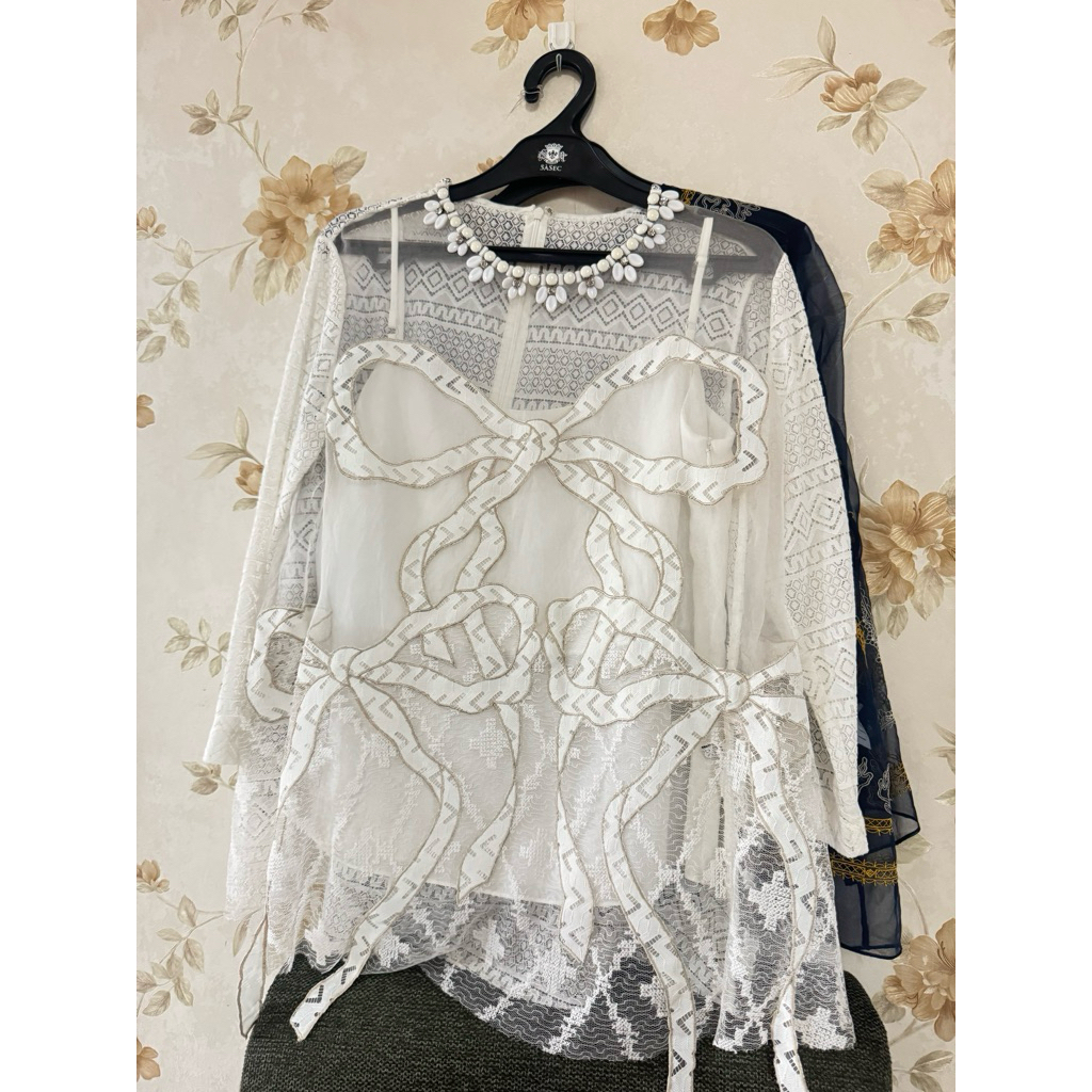 Baju Studio 133 biyan