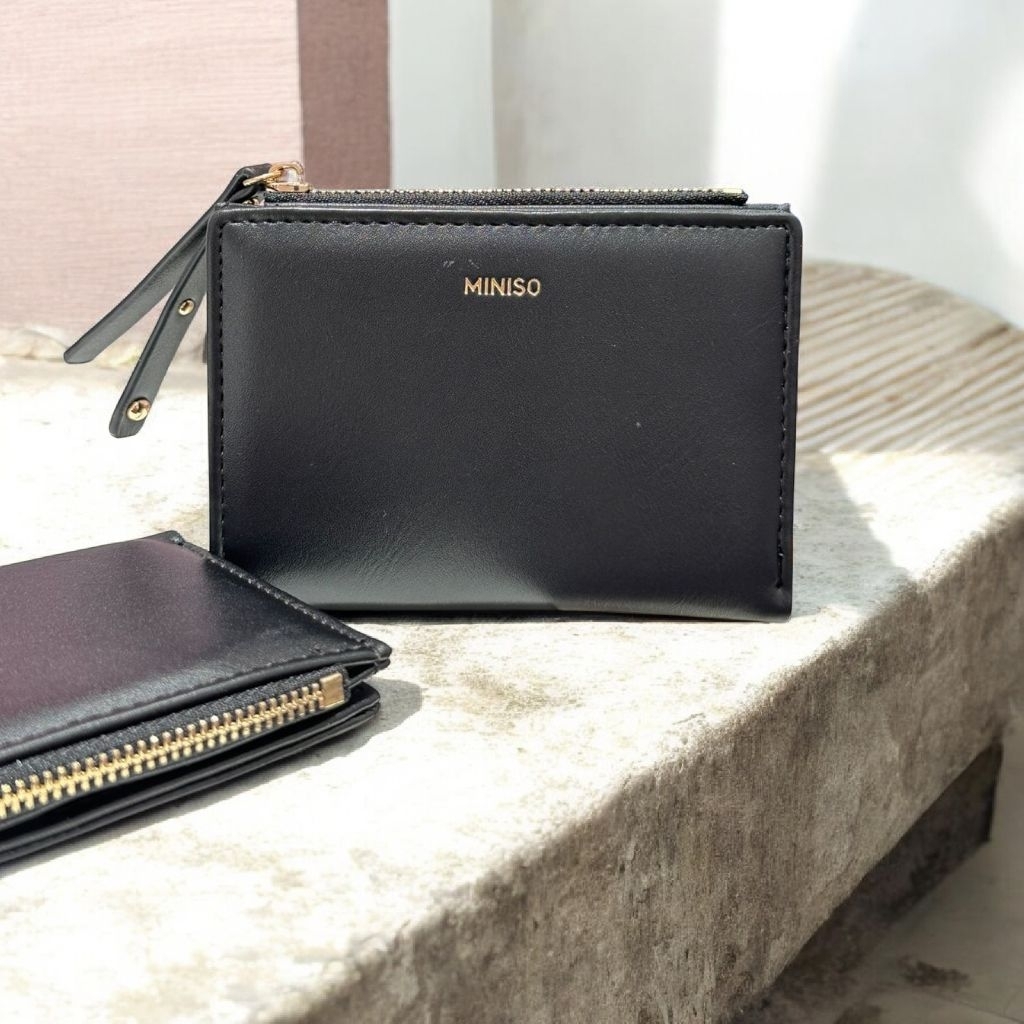 MINISO Dompet wanita dua lipat bifold women wallet