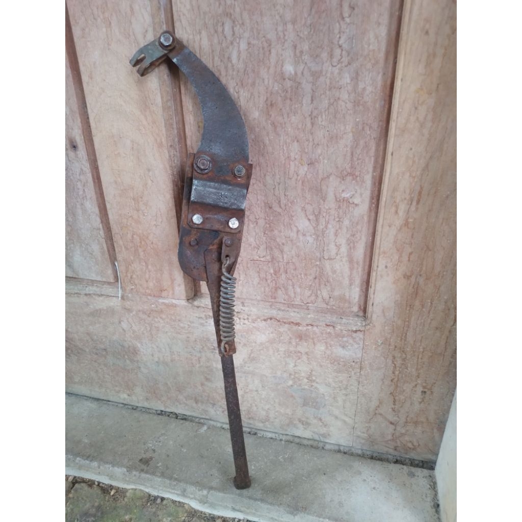 Standar samping sepeda onthel