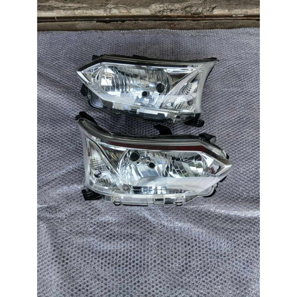 headlamp lampu depan Avanza 2015-2018 original