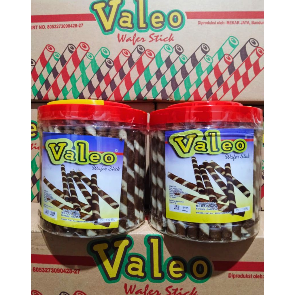 Astor Valeo toples isi 110 batang / wafer stick isi coklat