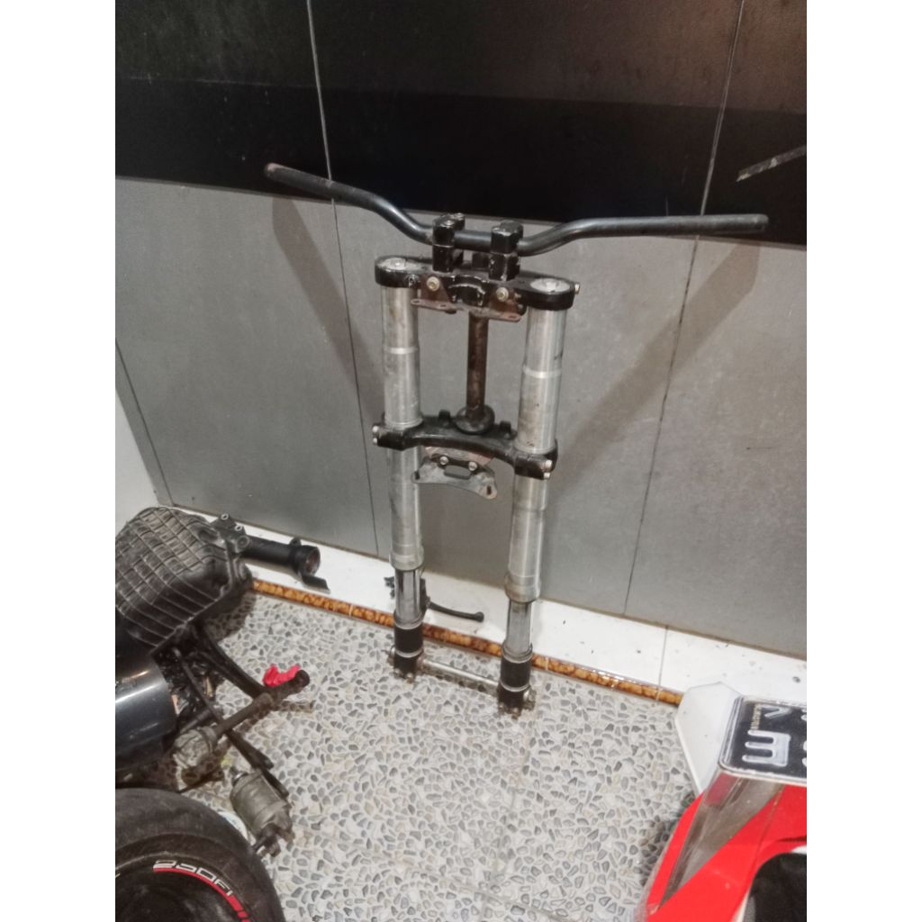 USD GSX 600 PNP Kawasaki Z250