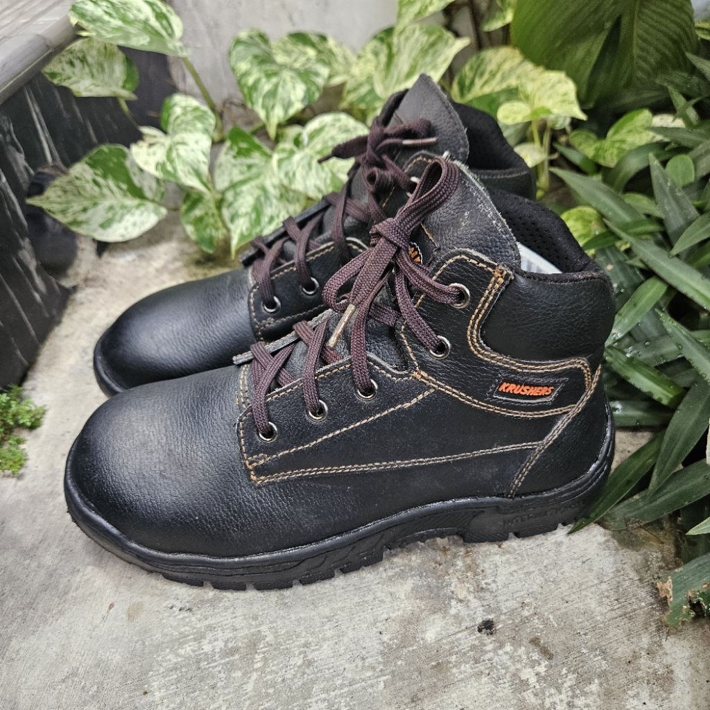 sepatu safety second krusher size 41(26cm)