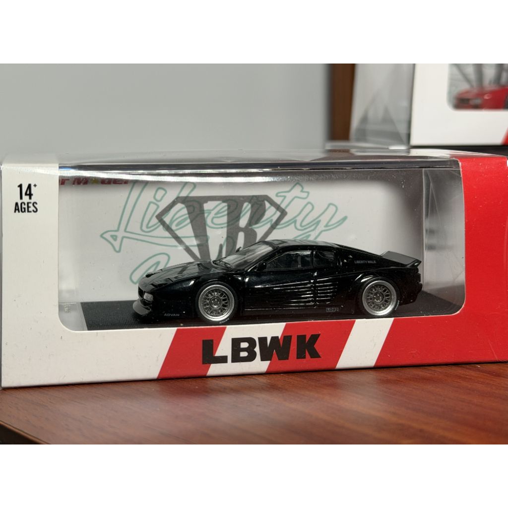 Star Model 1:64 LBWK Ferrari 512TR Testarossa Black (SEGEL)