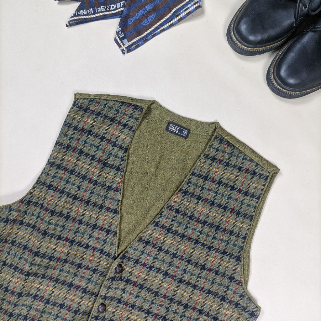 Vest knitwear "DAKS"