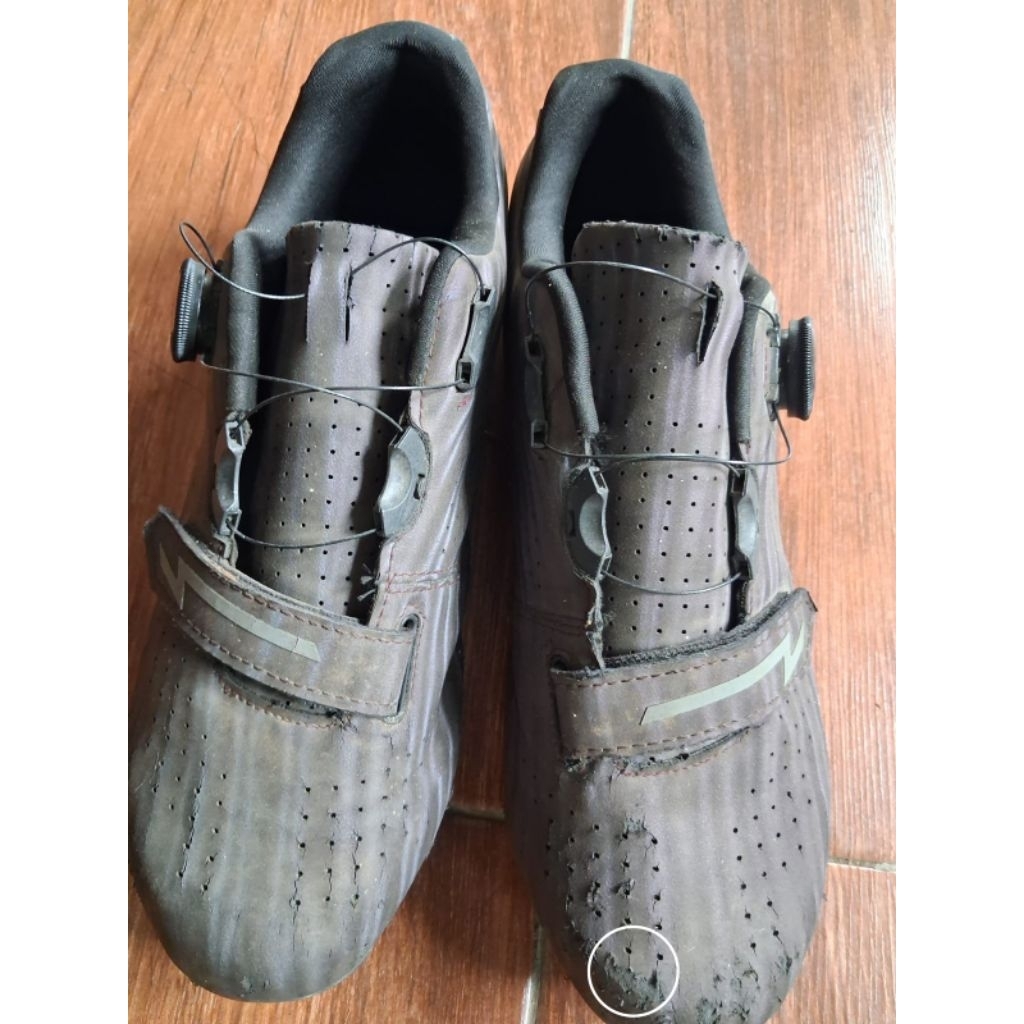 sepatu sepeda non cleat