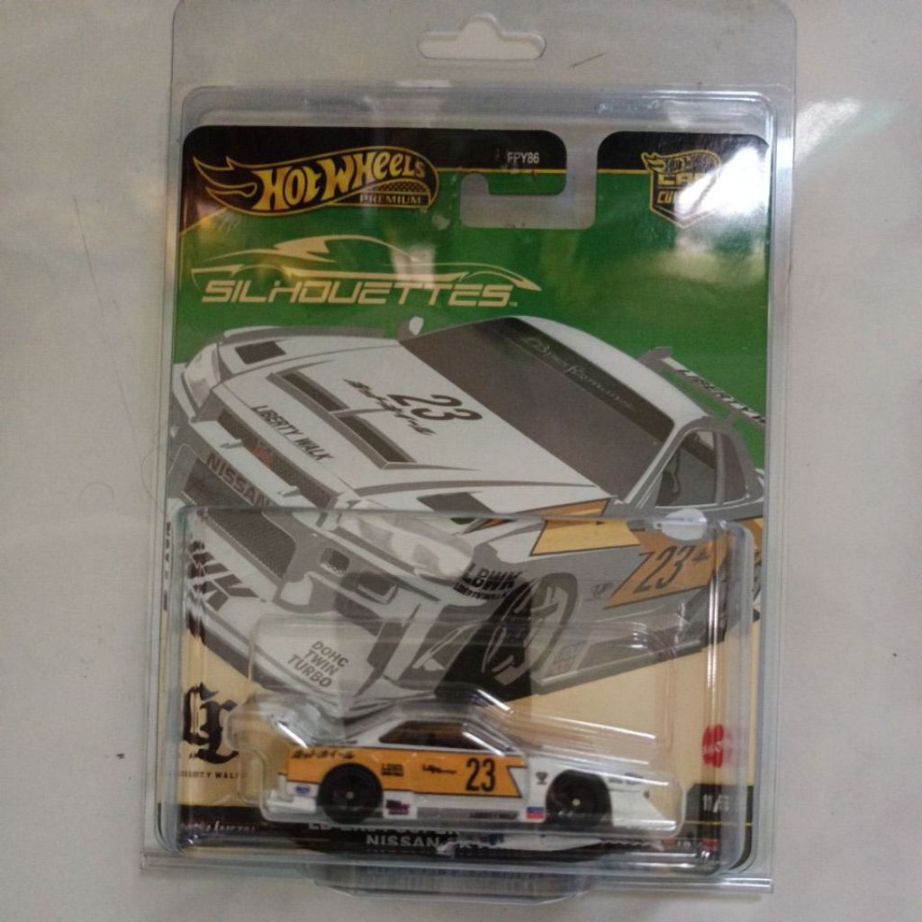 hotwheels Nissan skyline r34