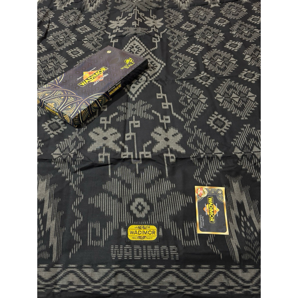 SARUNG WADIMOR HITAM / SARUNG WADIMOR MOTIF BALI