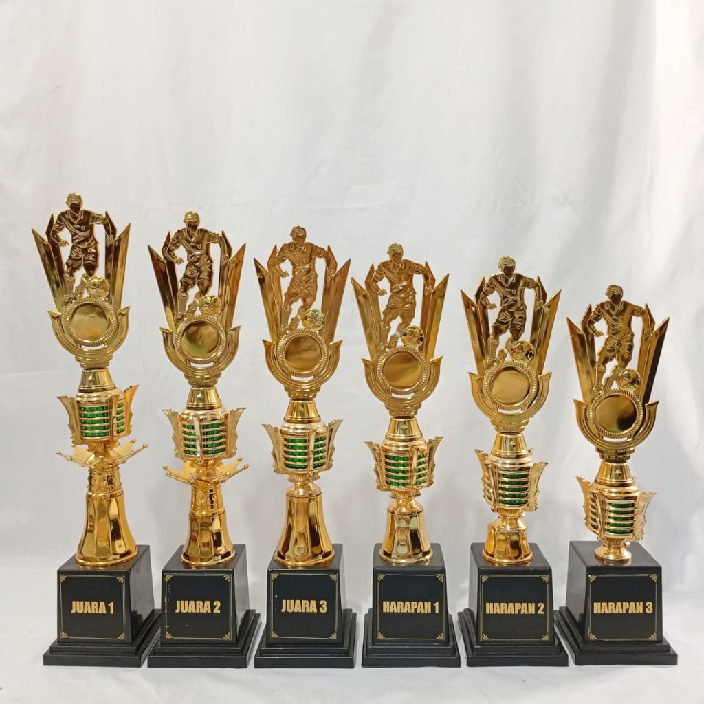 PIALA FIGUR SEPAK BOLA NEW | SATU SET ISI 6 | KOMBINASI PAGODA DAN RASER