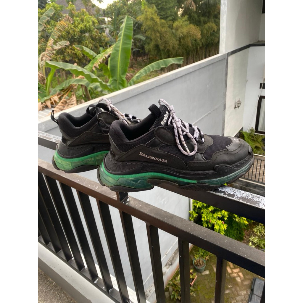 Balenciaga Triple S Black Green (Preloved)