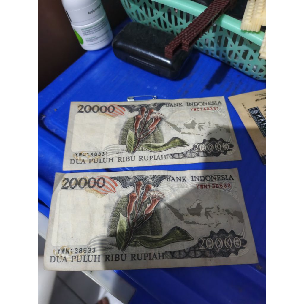 uang 20000 cendrawasih