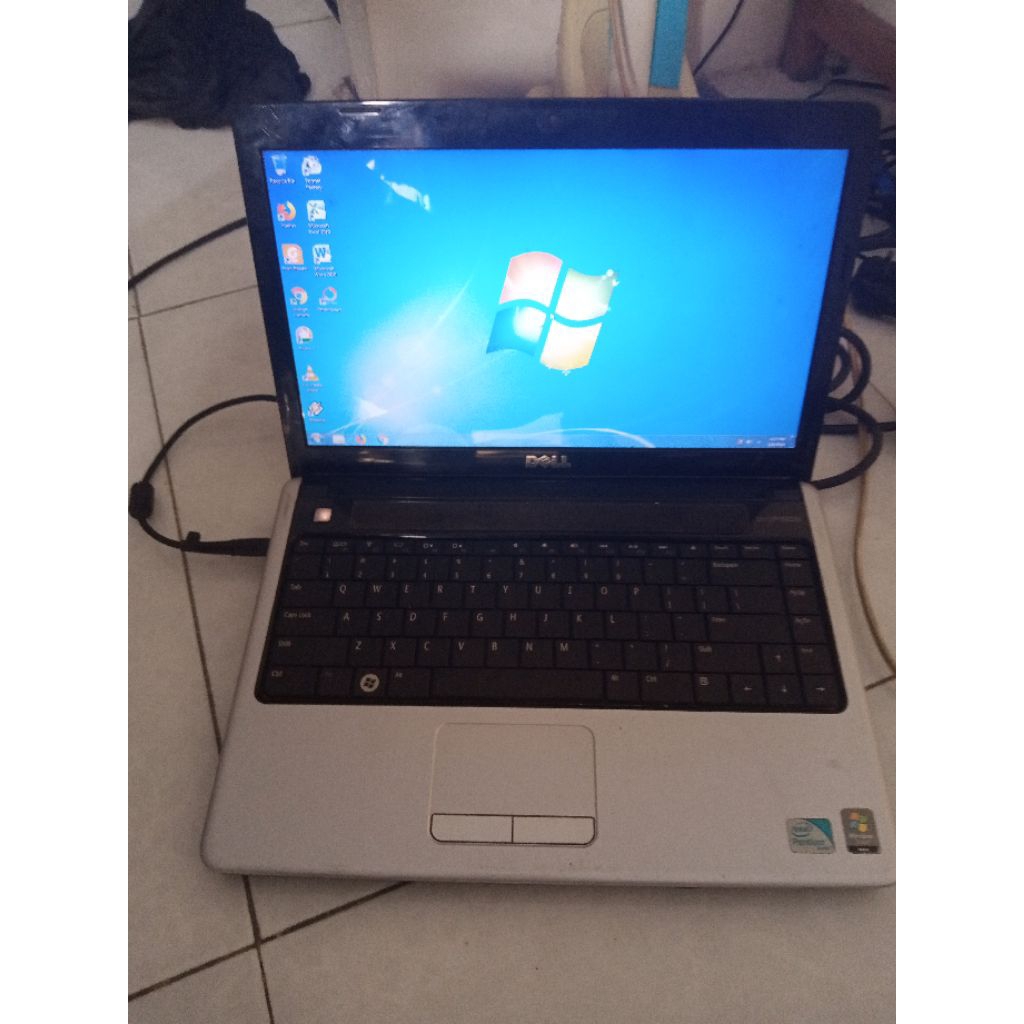 laptop dell Pentium minusan