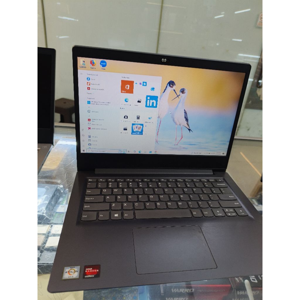 LENOVO V14-ADA AMD ATHLON 3150 MURAH