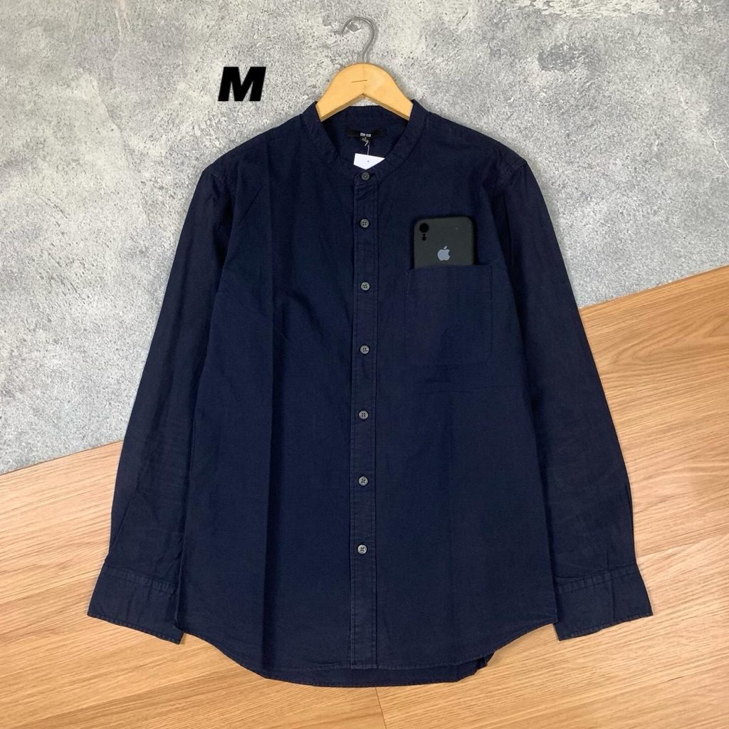 Uniqlo Shanghai Basic Shirt Des 109