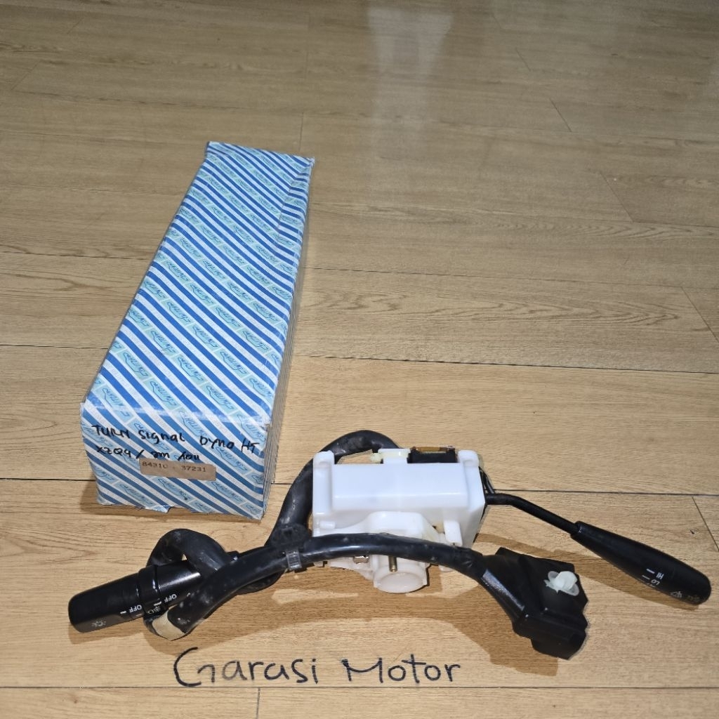 TURN SIGNAL SAKLAR LAMPU SEIN mobil Toyota Dyna Saurus 24V Hino Dutro 24V 84310-37231