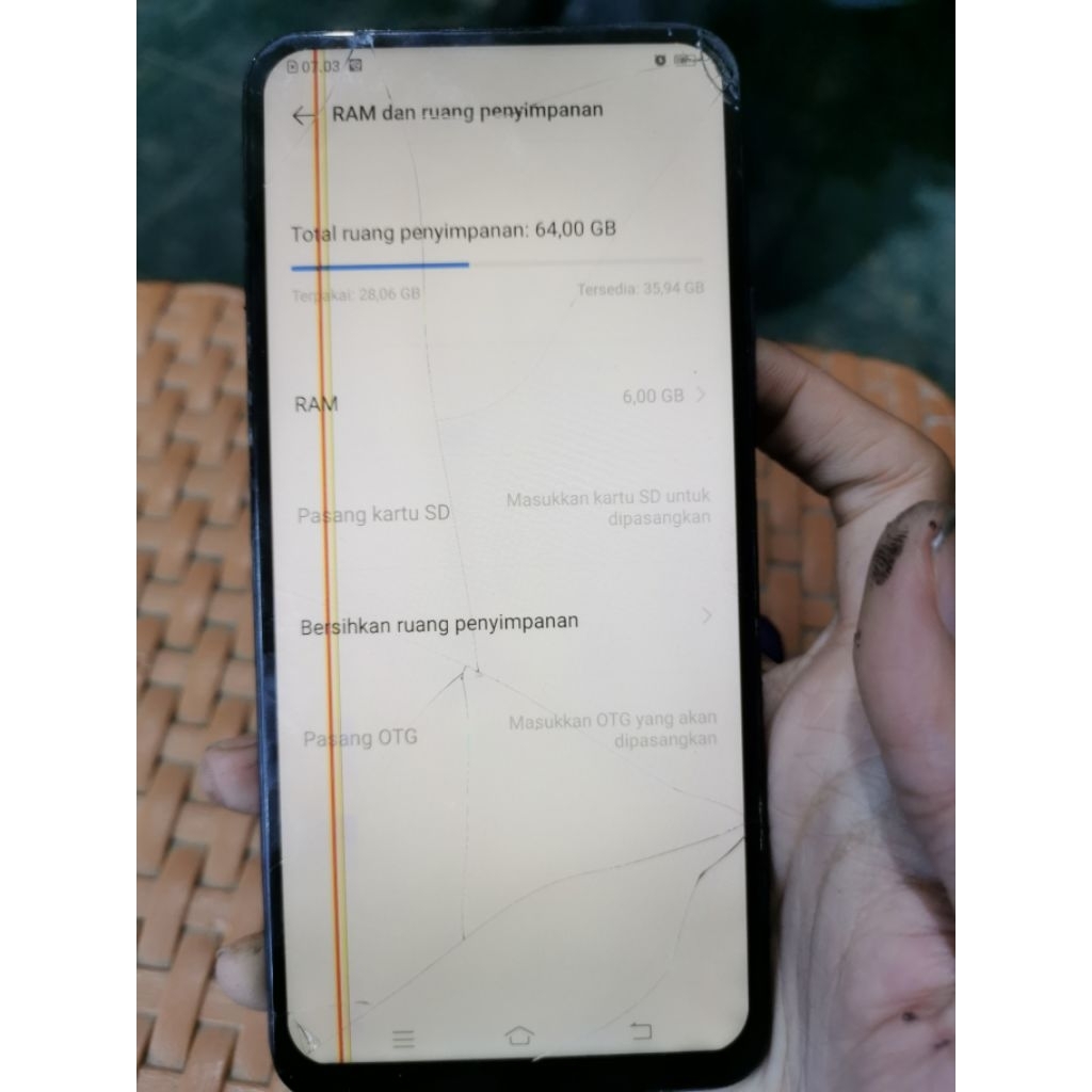 vivo v15 ram 6/64 minus