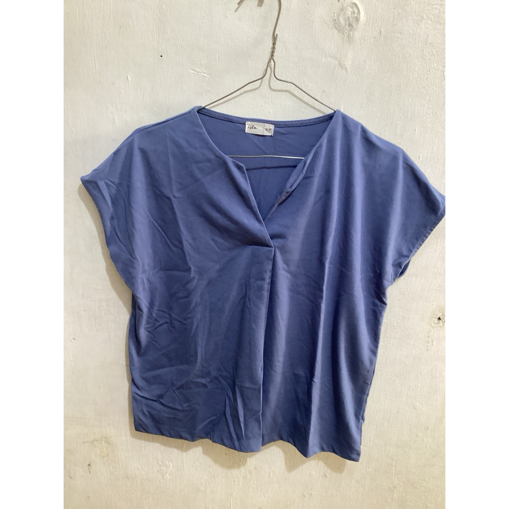 Preloved - top Isla mode