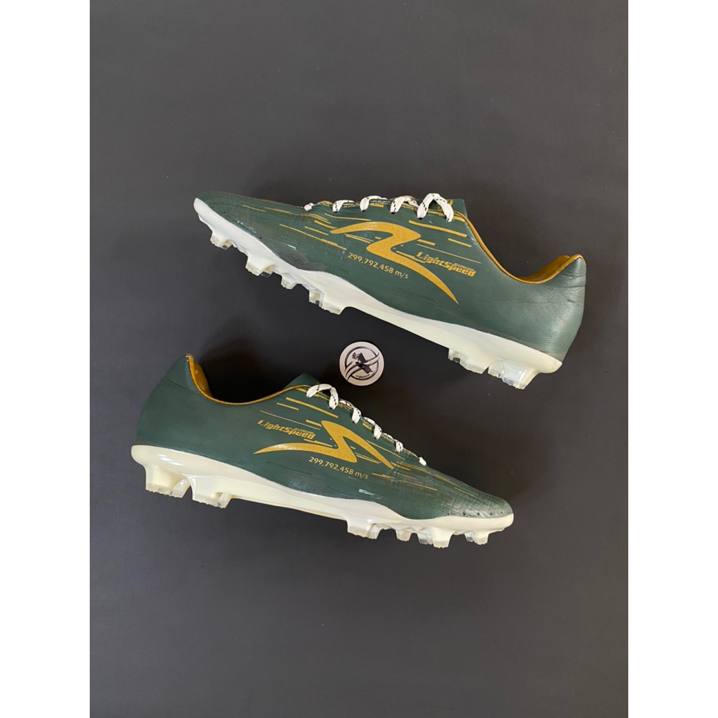 (SECOND) Sepatu bola Specs Lightspeed Reborn