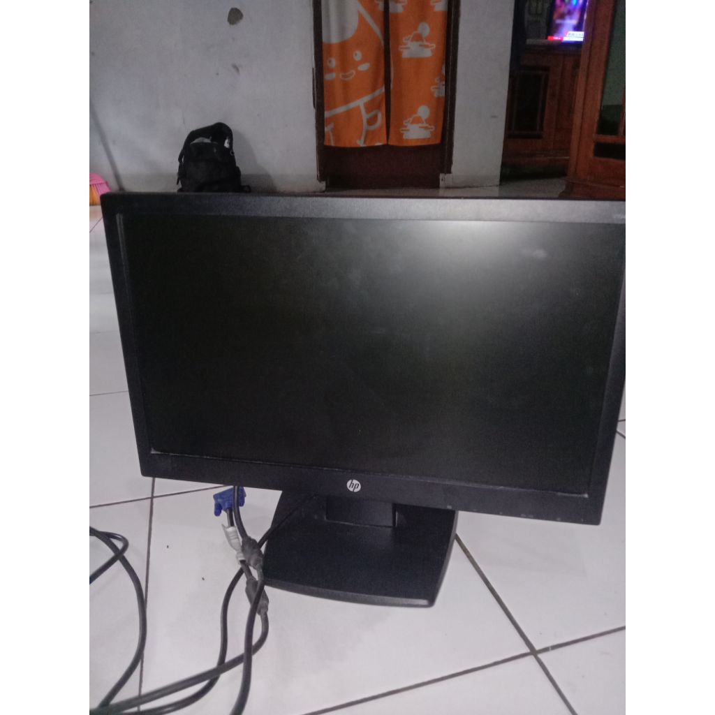monitor PC merek hp