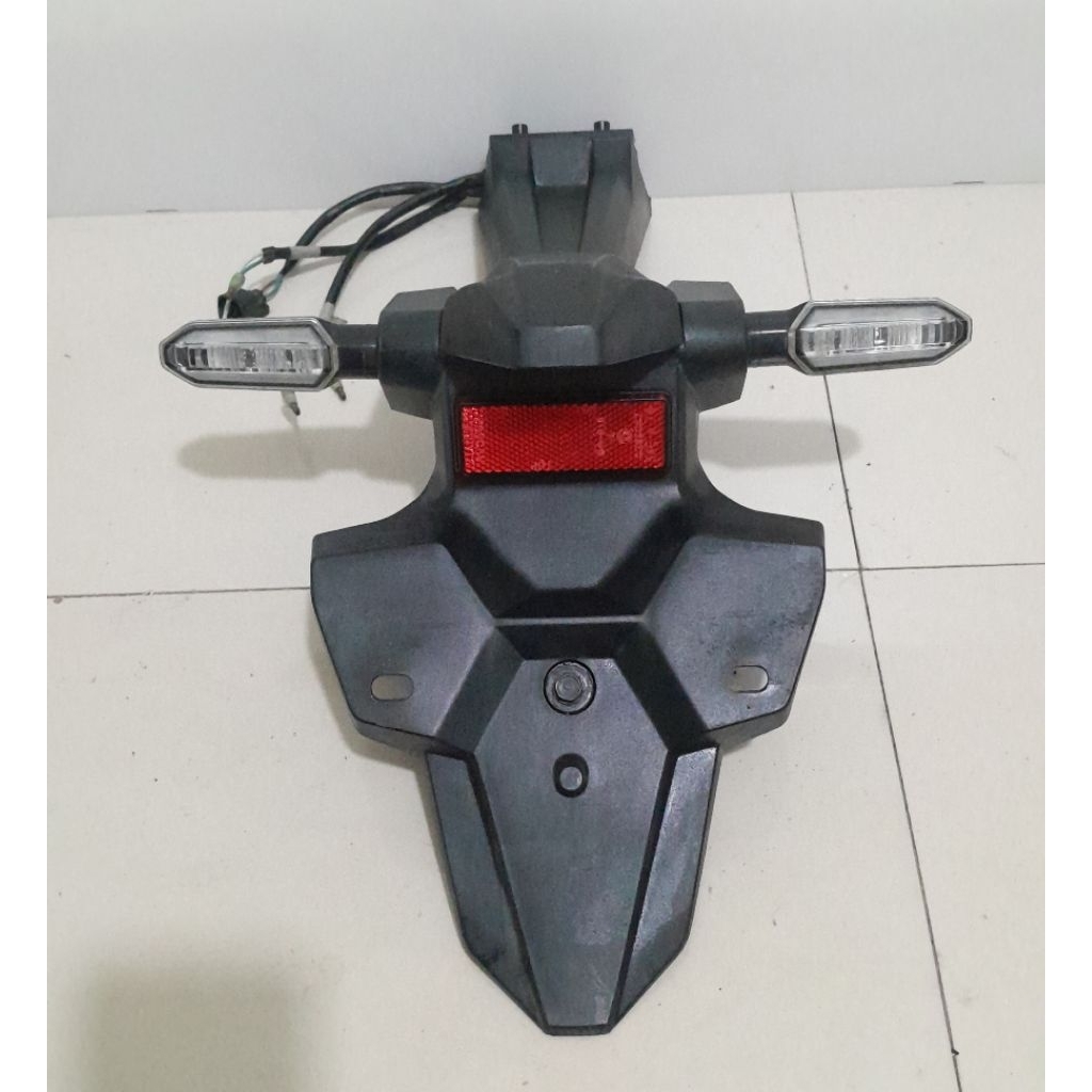 Spakbor belakang CBR 150r led slebor belakang cbr 150r led