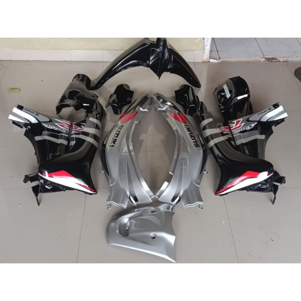 body set satria lumba hitam silver
