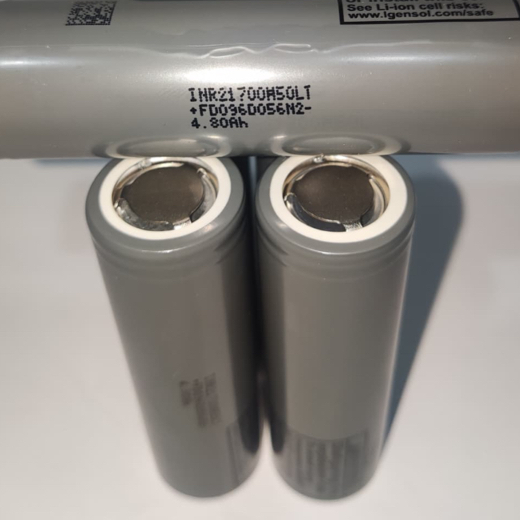 Baterai LG Chem 21700 M50LT 5000mAh 21700 Li-ion 3.6v Flat Top