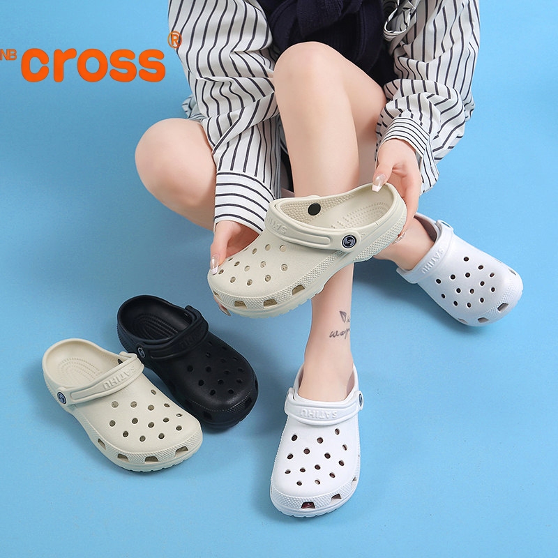 Classic Clog NB Cross Sandal Wanita Anti Air Original Super Empuk