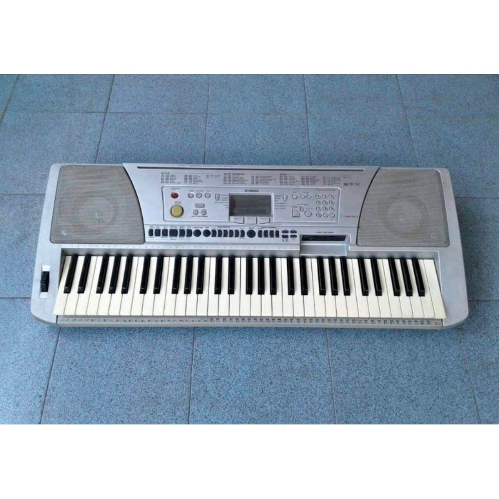 Keyboard Piano Yamaha PSR 450 Mulus Normal Like New (Second/Seken)