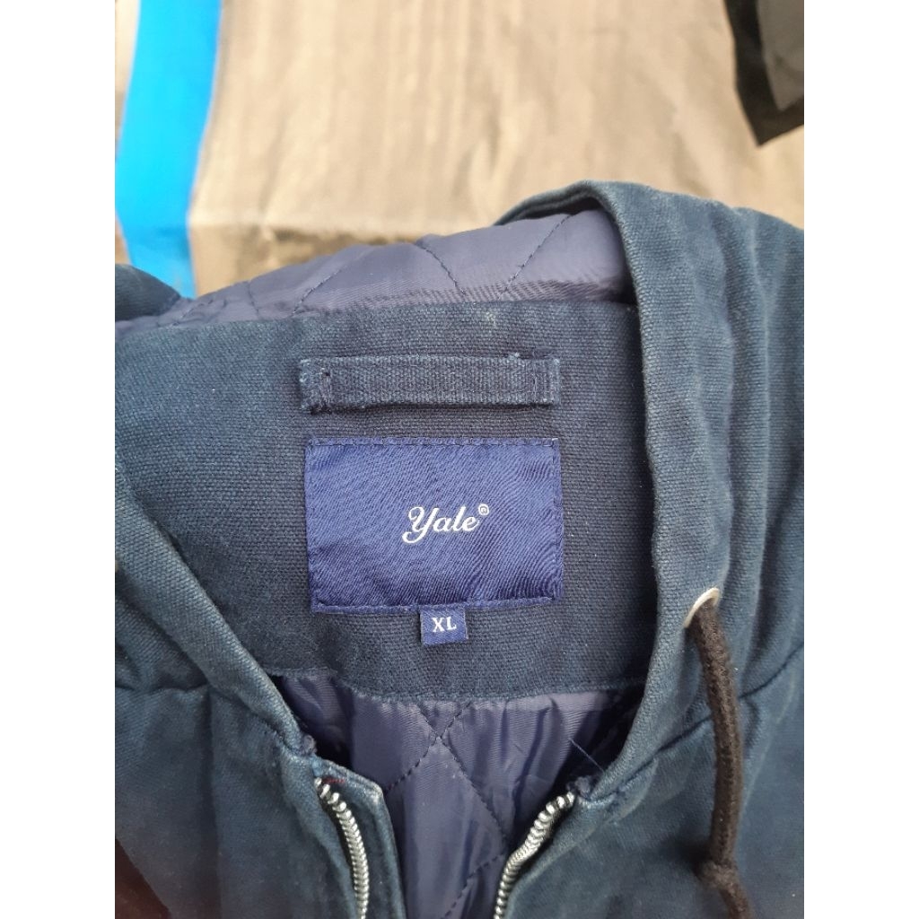 Carhartt x yale university active jacket