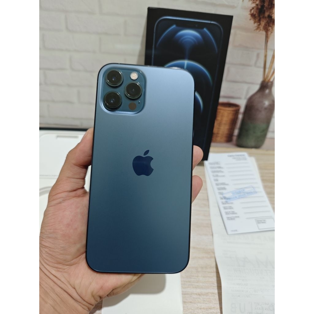 iPhone 12 pro max 256 ibox