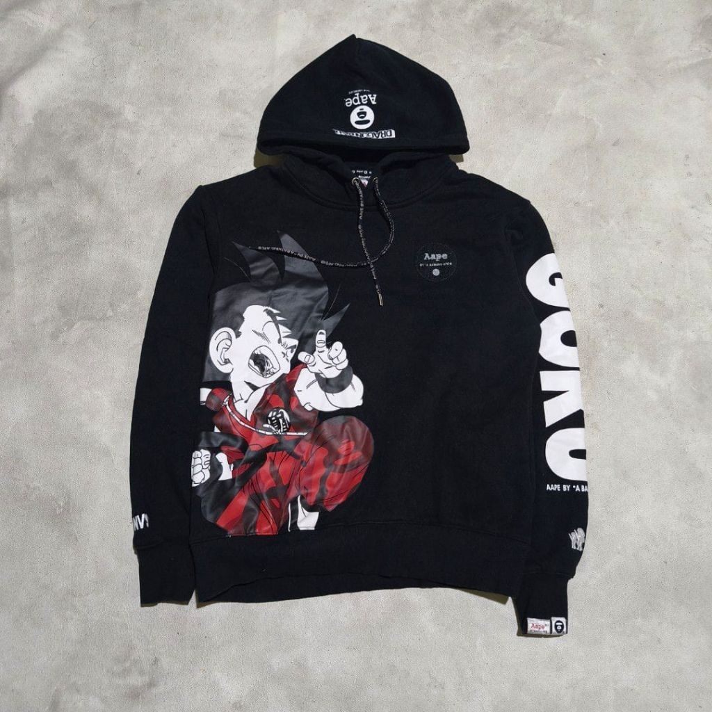 Sweater hoodie aape x Dragon ball hitam