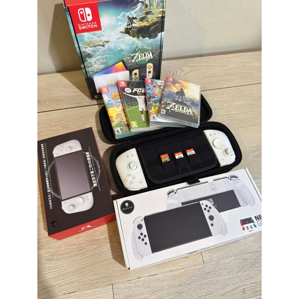 NINTENDO SWITCH OLED ZELDA SECOND LIKE NEW