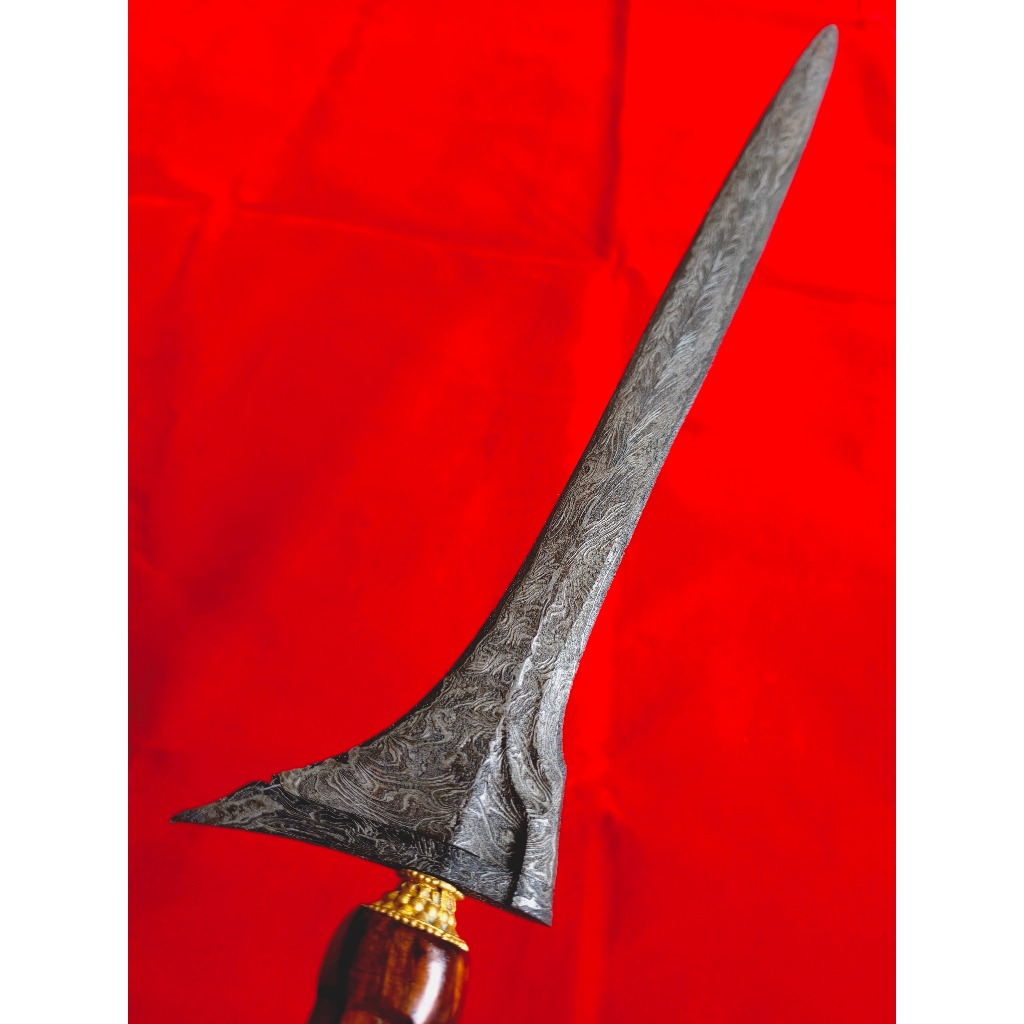 Keris Sepuh Tilam Sari Pamor Kenanga Ginubah