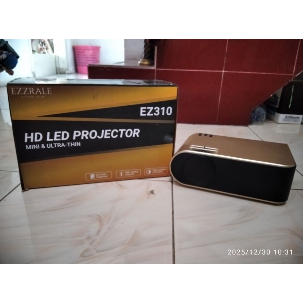 LED Proyektor Ezzrale Z310