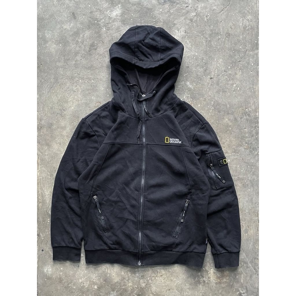 NATIONAL GEOGRAPHIC HOODIE PATCH LENGAN ORIGINAL HITAM NATGEO PRIA