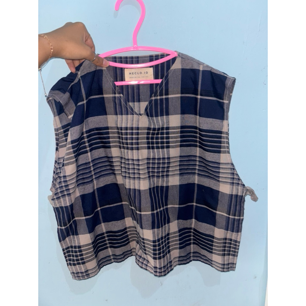 PRELOVED VEST HECLO.ID