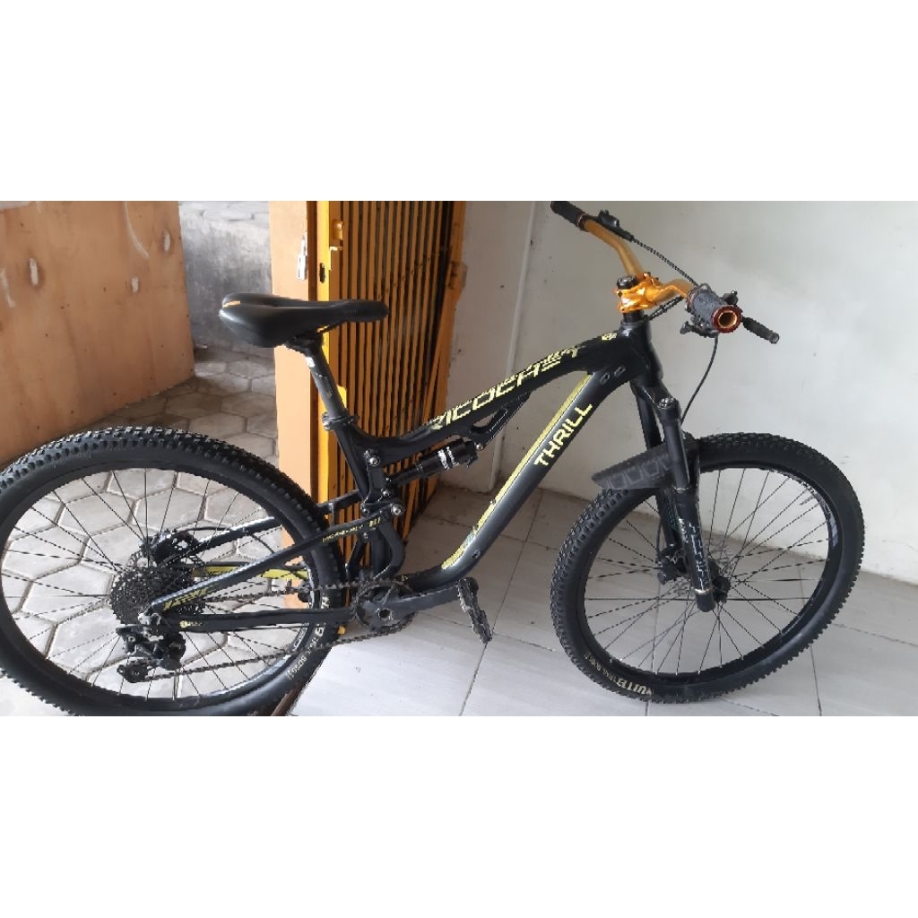 sepeda gunung thrill rechocet 3