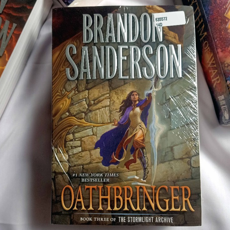 Oathbringer (Stormlight Archive #3) Paperback by Brandon Sanderson